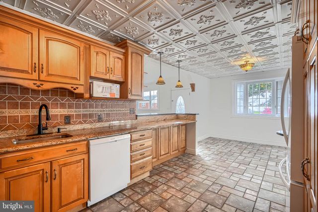 8304 ORCHARD DR, Dundalk, MD 21222