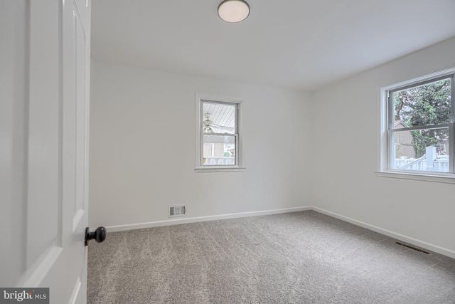 8304 ORCHARD DR, Dundalk, MD 21222