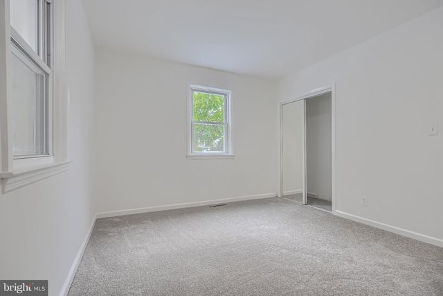 8304 ORCHARD DR, Dundalk, MD 21222