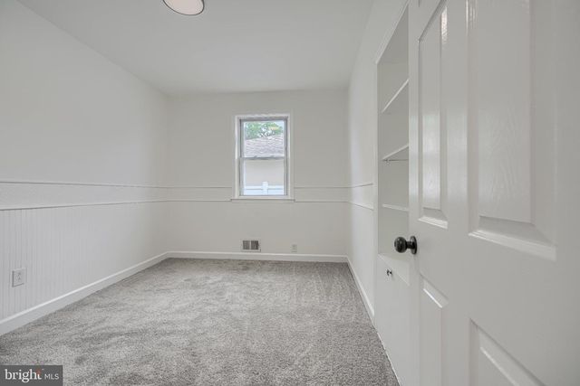 8304 ORCHARD DR, Dundalk, MD 21222