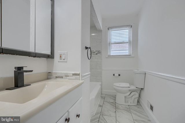 8304 ORCHARD DR, Dundalk, MD 21222