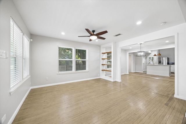 4801 Avenue H, Houston, TX 77011