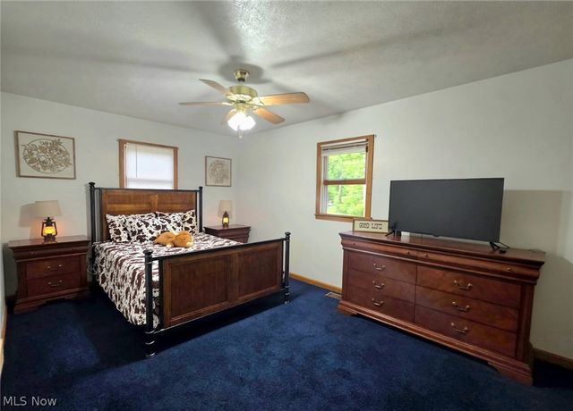 9311 Knowlton Road, Garrettsville, OH 44231