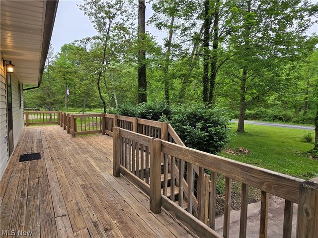 9311 Knowlton Road, Garrettsville, OH 44231