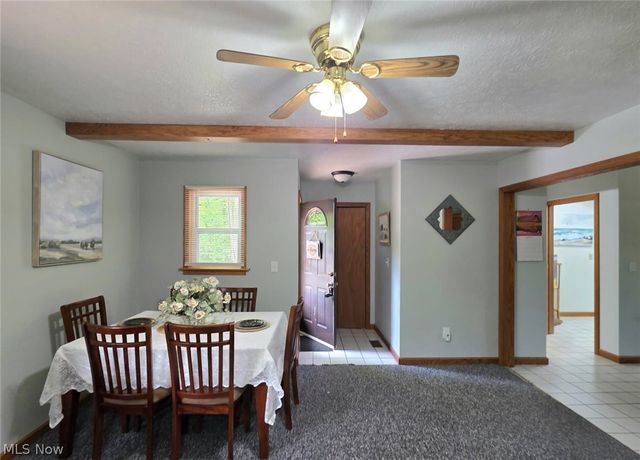 9311 Knowlton Road, Garrettsville, OH 44231
