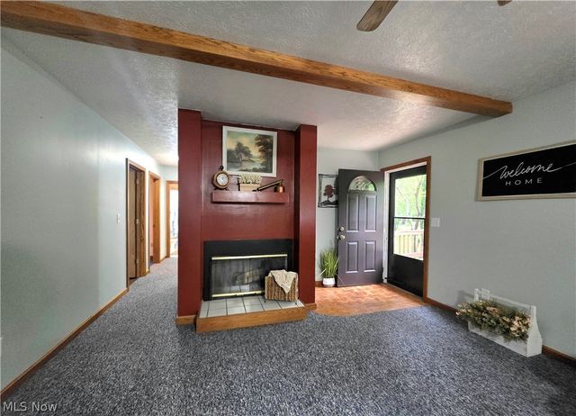9311 Knowlton Road, Garrettsville, OH 44231