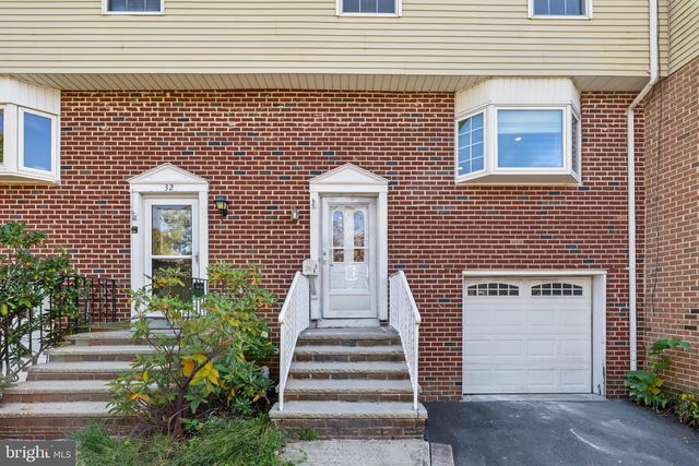 30 TRAFALGAR CT, Lawrenceville, NJ 08648