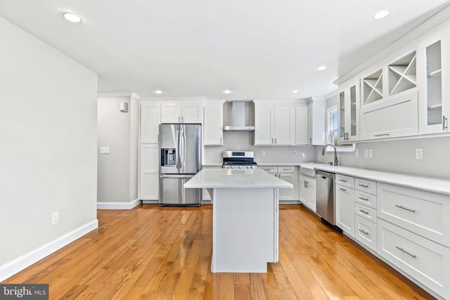 30 TRAFALGAR CT, Lawrenceville, NJ 08648