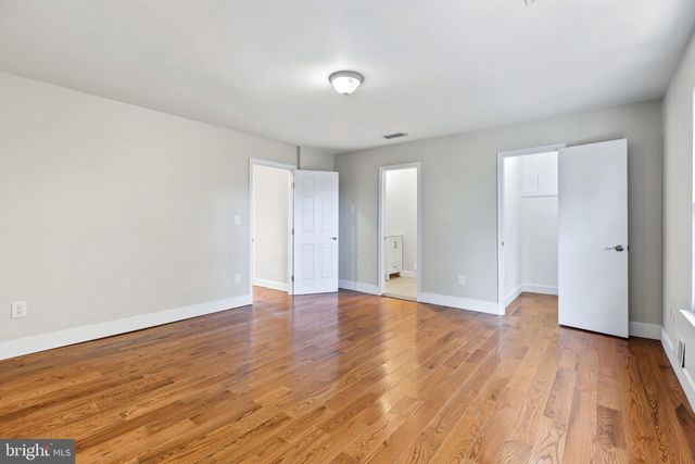 30 TRAFALGAR CT, Lawrenceville, NJ 08648