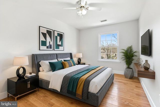 30 TRAFALGAR CT, Lawrenceville, NJ 08648