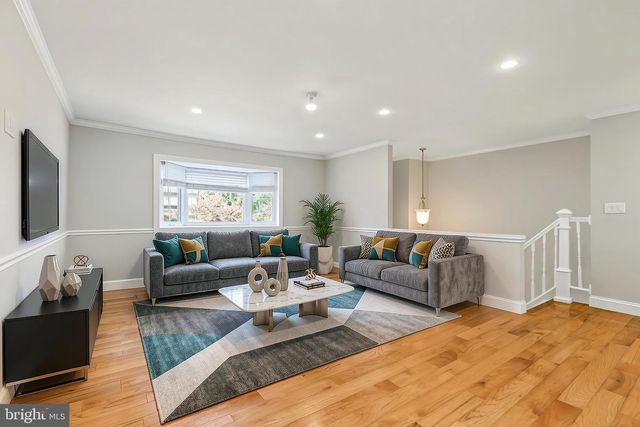 30 TRAFALGAR CT, Lawrenceville, NJ 08648