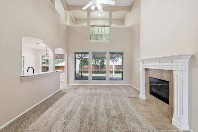 801 Coralberry Drive, Mckinney, TX 75072
