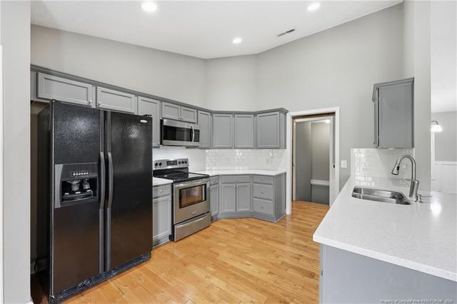 35 New Bedford Circle 9, Pinehurst, NC 28374