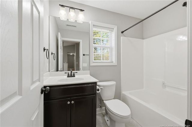 35 New Bedford Circle 9, Pinehurst, NC 28374