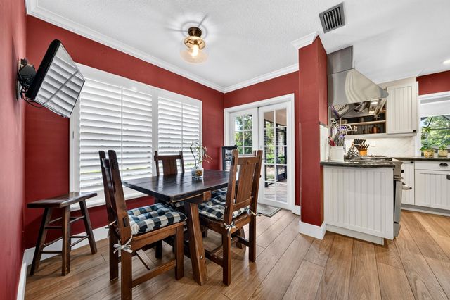 7100 E Cypresshead Drive E, Parkland, FL 33067