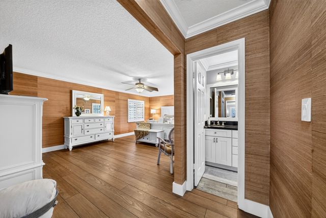 7100 E Cypresshead Drive E, Parkland, FL 33067