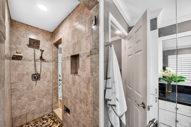 7100 E Cypresshead Drive E, Parkland, FL 33067