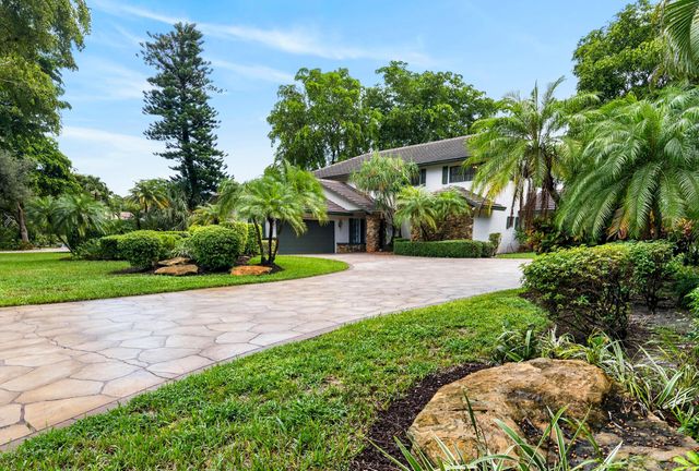 7100 E Cypresshead Drive E, Parkland, FL 33067