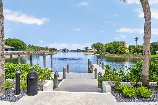 7100 E Cypresshead Drive E, Parkland, FL 33067