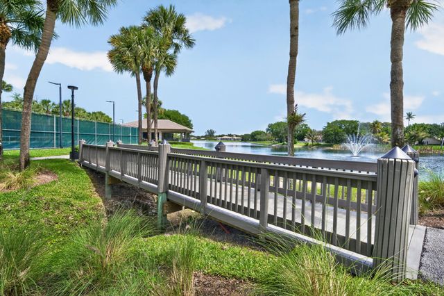 7100 E Cypresshead Drive E, Parkland, FL 33067