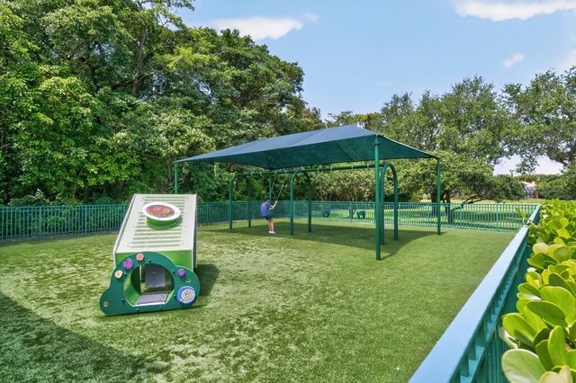 7100 E Cypresshead Drive E, Parkland, FL 33067