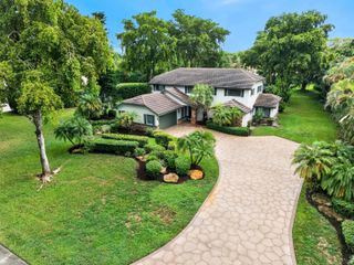 7100 E Cypresshead Drive E, Parkland, FL 33067