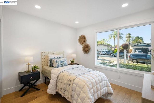 1349 Saybrook Rd, Livermore, CA 94551