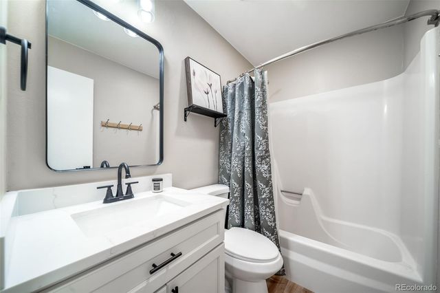 2892 S Ursula Street, Aurora, CO 80014