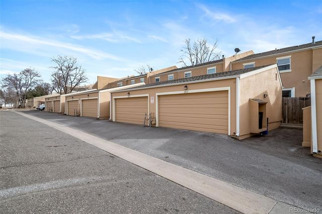 2892 S Ursula Street, Aurora, CO 80014