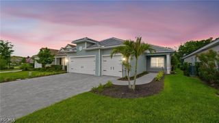 3075 HERITAGE PINES DR, Fort Myers, FL 33905