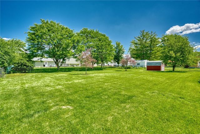 40 Chiltern Road, Henrietta, NY 14623
