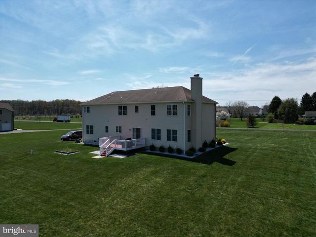 140 HANKINS RD, Hightstown, NJ 08520