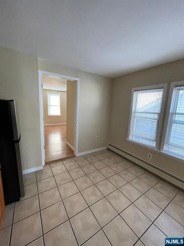 46 New Street, Montclair, NJ 07042