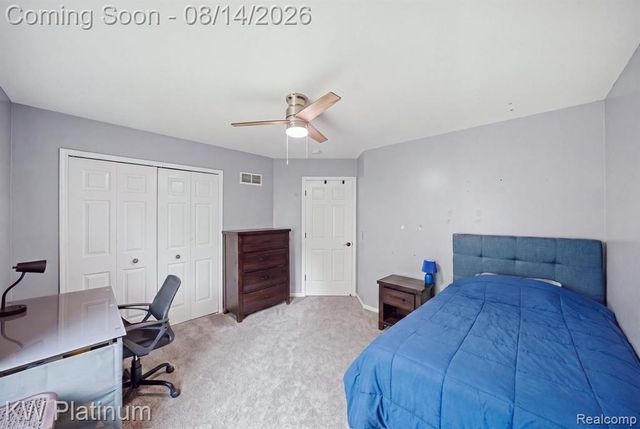 18051 Cedar Island Boulevard, Romulus, MI 48174