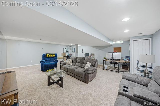 18051 Cedar Island Boulevard, Romulus, MI 48174