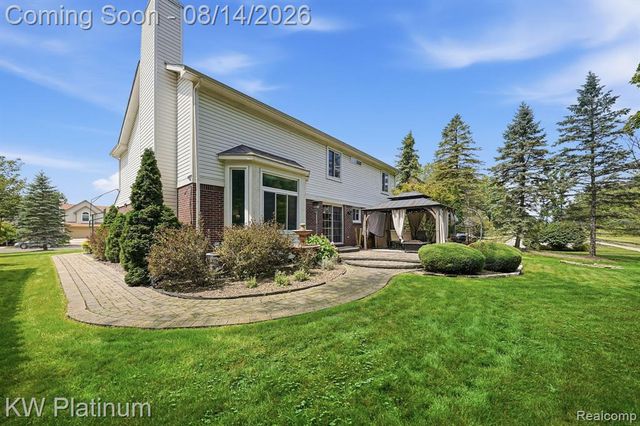 18051 Cedar Island Boulevard, Romulus, MI 48174