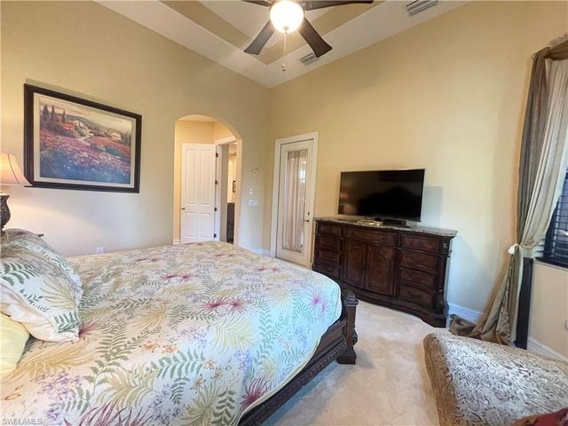 7302 Acorn WAY, Naples, FL 34119