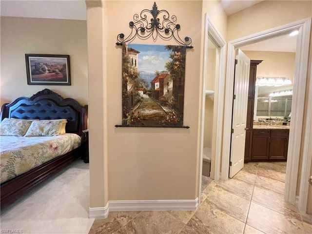 7302 Acorn WAY, Naples, FL 34119