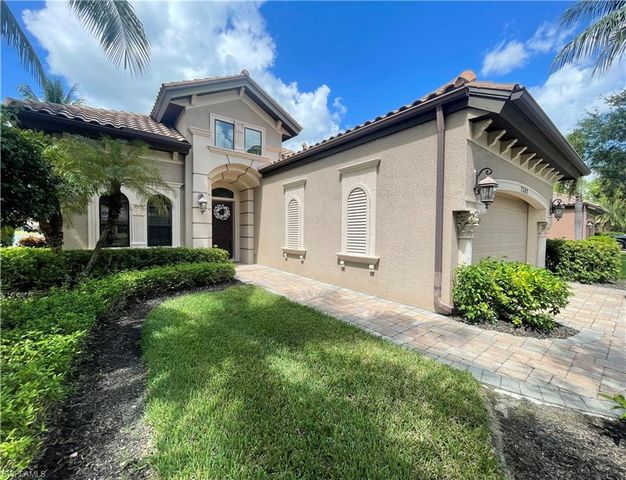 7302 Acorn WAY, Naples, FL 34119