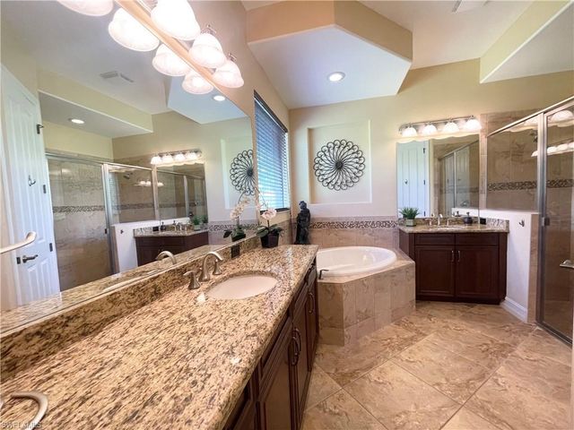 7302 Acorn WAY, Naples, FL 34119