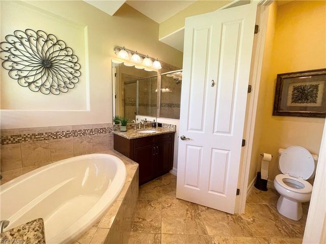 7302 Acorn WAY, Naples, FL 34119