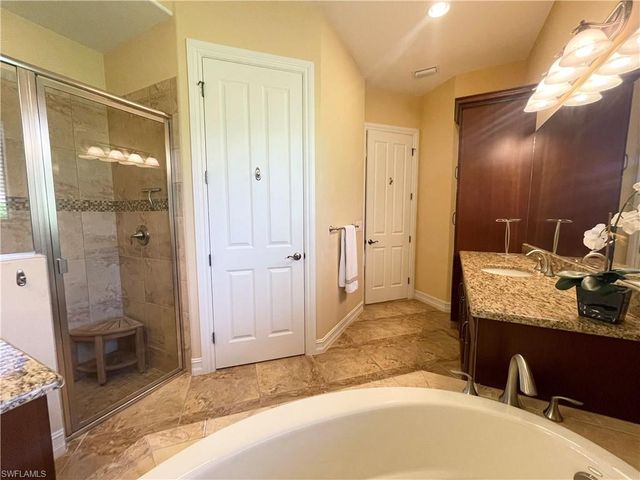 7302 Acorn WAY, Naples, FL 34119