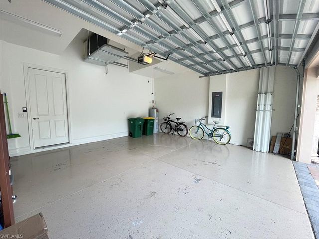 7302 Acorn WAY, Naples, FL 34119