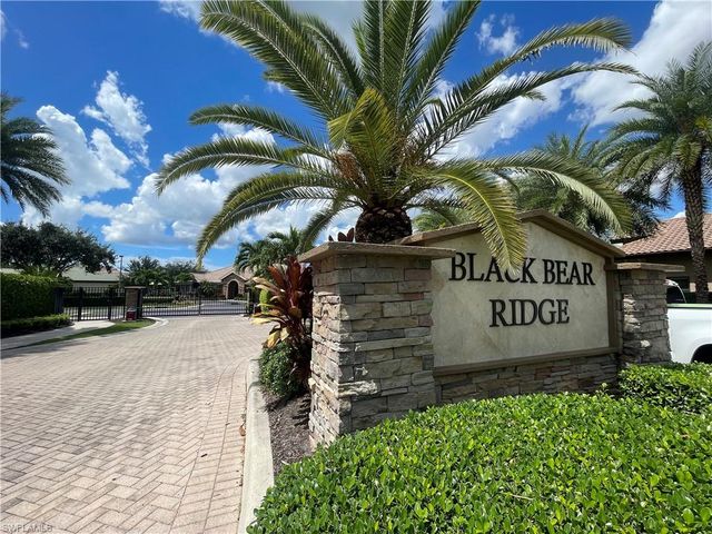 7302 Acorn WAY, Naples, FL 34119