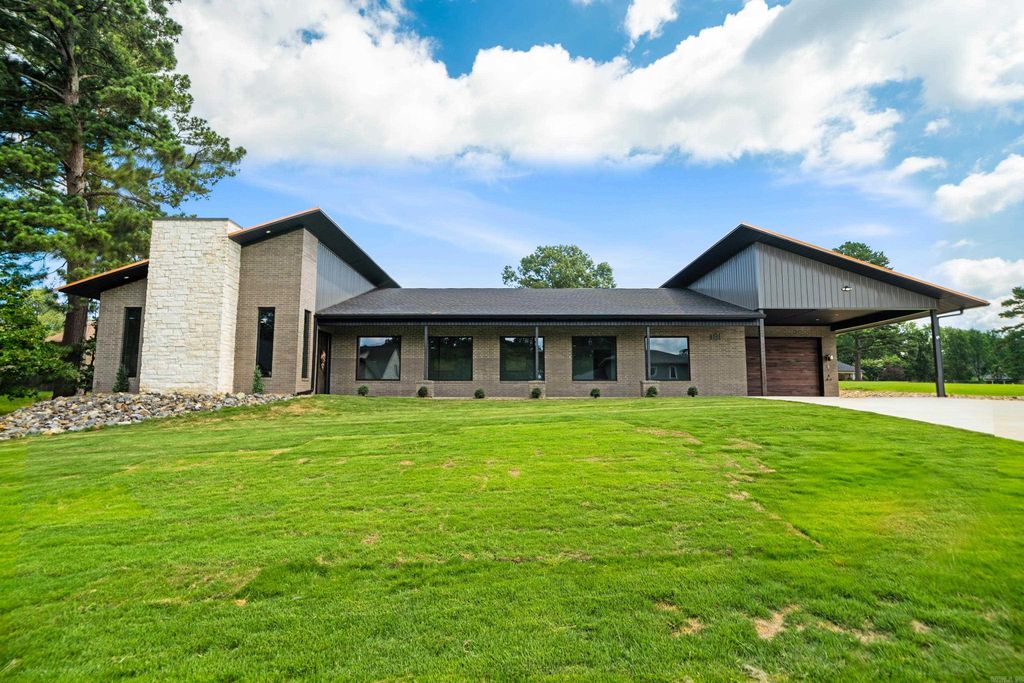 181 Pico Circle, Hot Springs, AR 71913