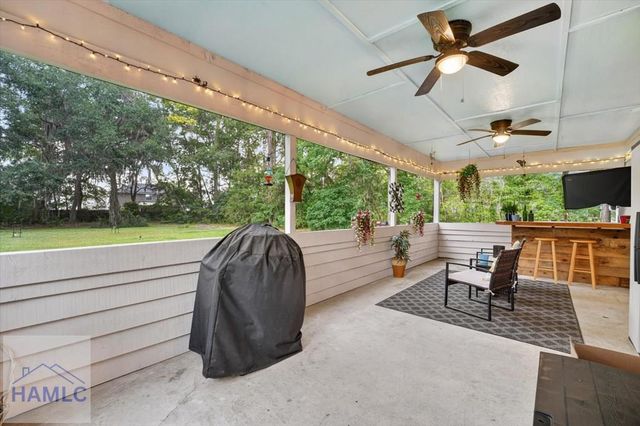 1098 Limerick Road, Midway, GA 31320