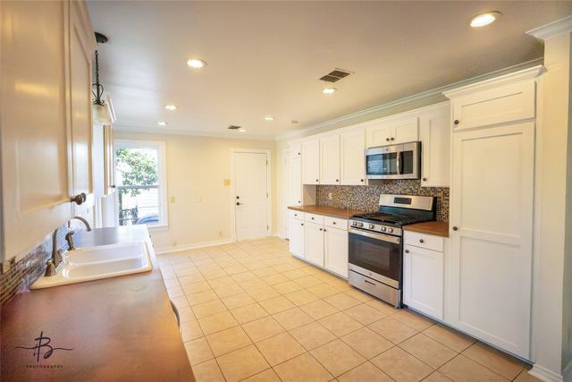 4350 Finley Drive, Shreveport, LA 71105