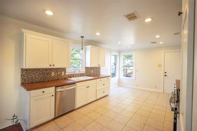 4350 Finley Drive, Shreveport, LA 71105