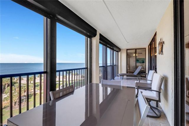 10851 Gulf Shore DR 502, Naples, FL 34108