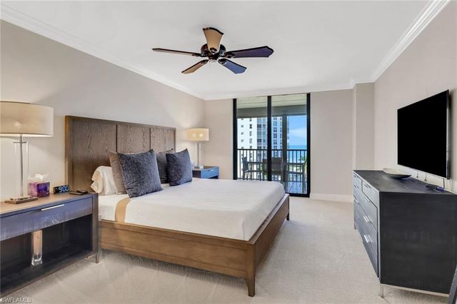 10851 Gulf Shore DR 502, Naples, FL 34108